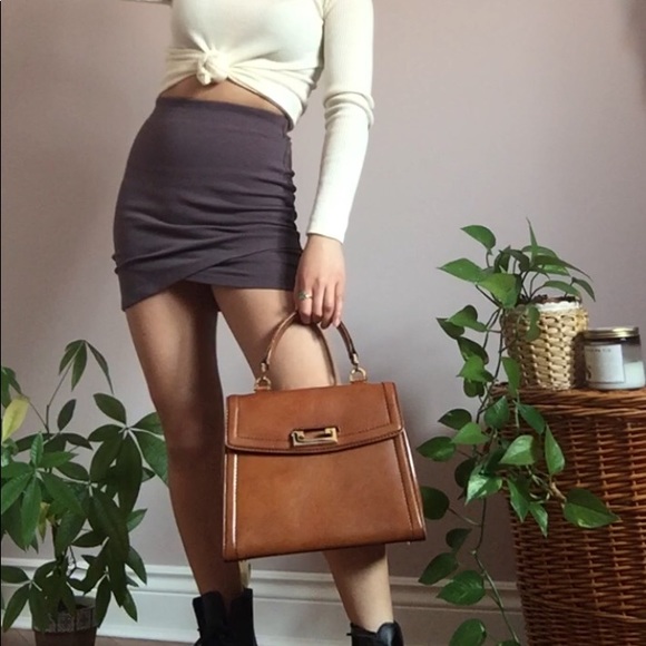 Aritzia Sunday best bodycon skirt - Picture 3 of 4